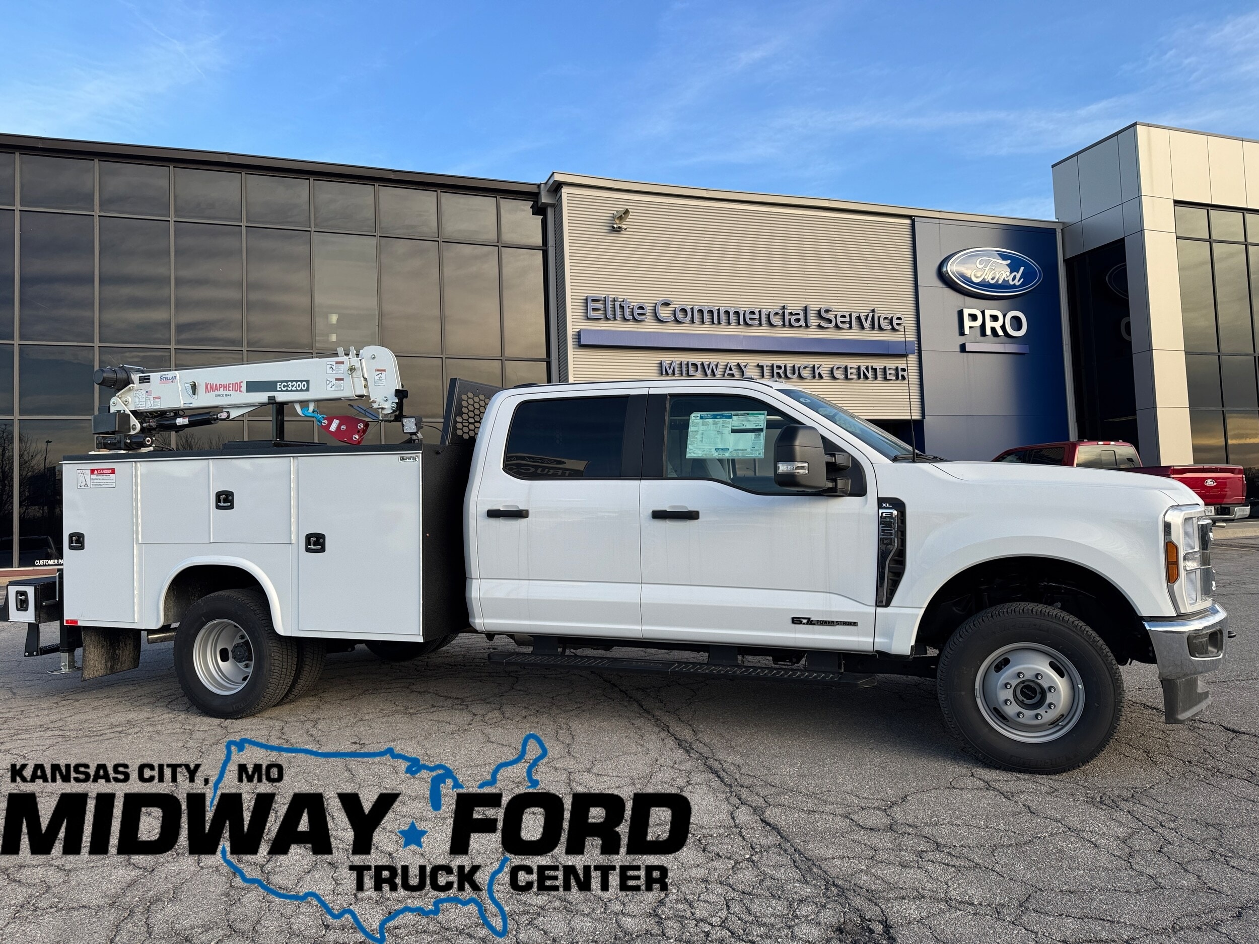 2026 Ford F-350 Super Duty Chassis Cab