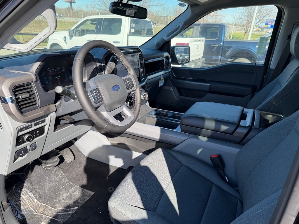 New 2024 Ford F-150 XLT Pickup