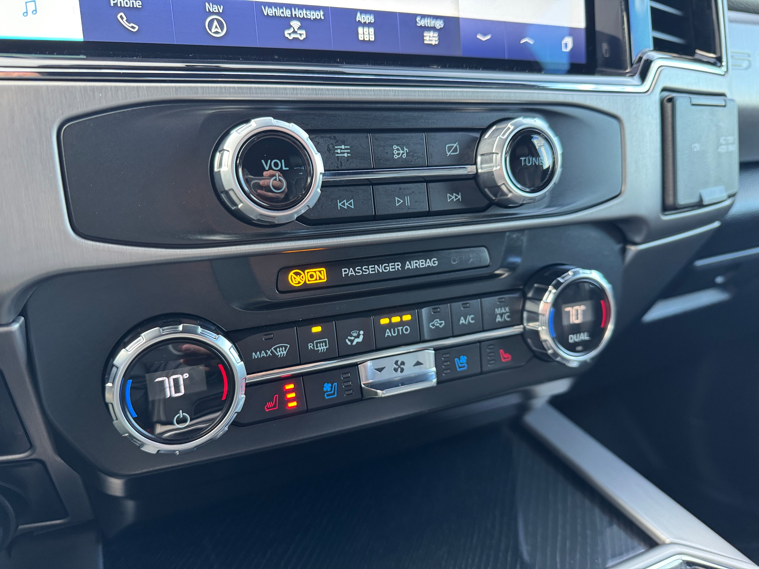 2022 Ford F-350 Super Duty Platinum - Photo 21