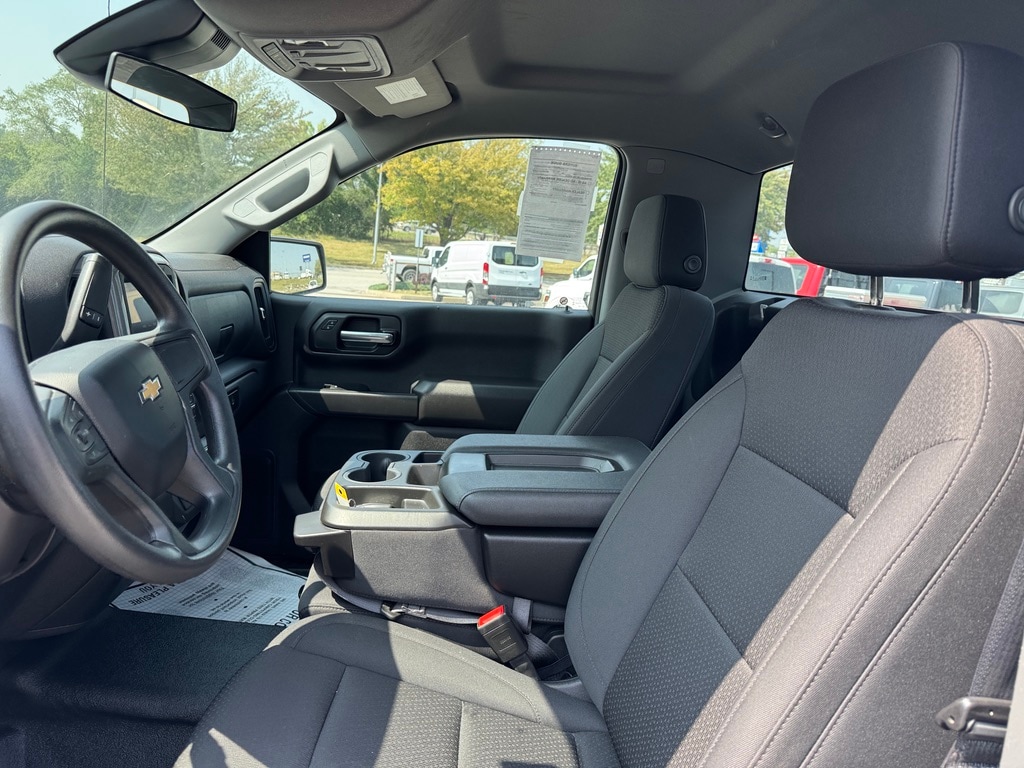 Used 2024 Chevrolet Silverado 1500 Work Truck with VIN 3GCNAAED5RG376268 for sale in Kansas City