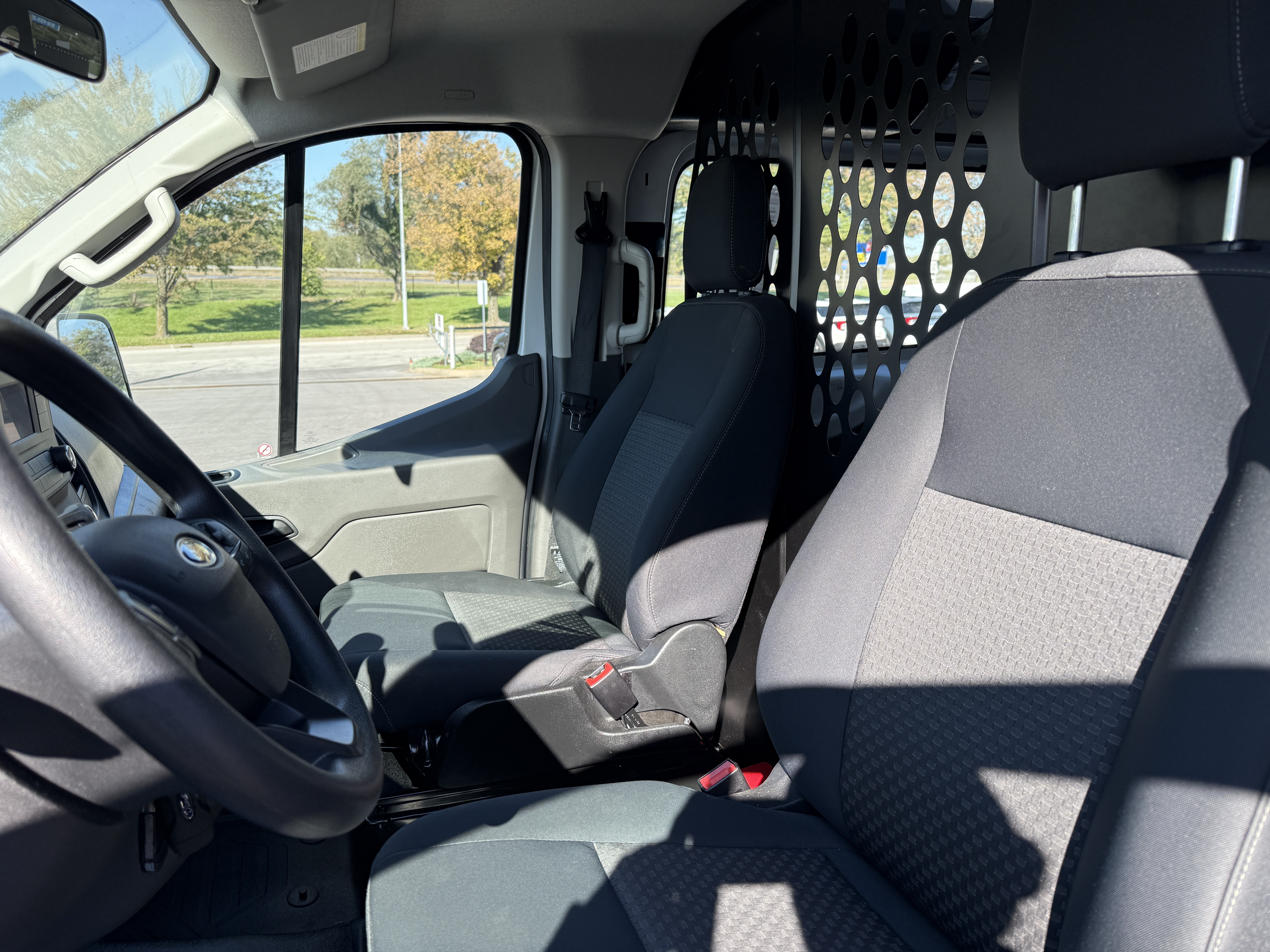 Used 2025 Ford Transit Van Base with VIN 1FTBR1Y85SKB03890 for sale in Kansas City