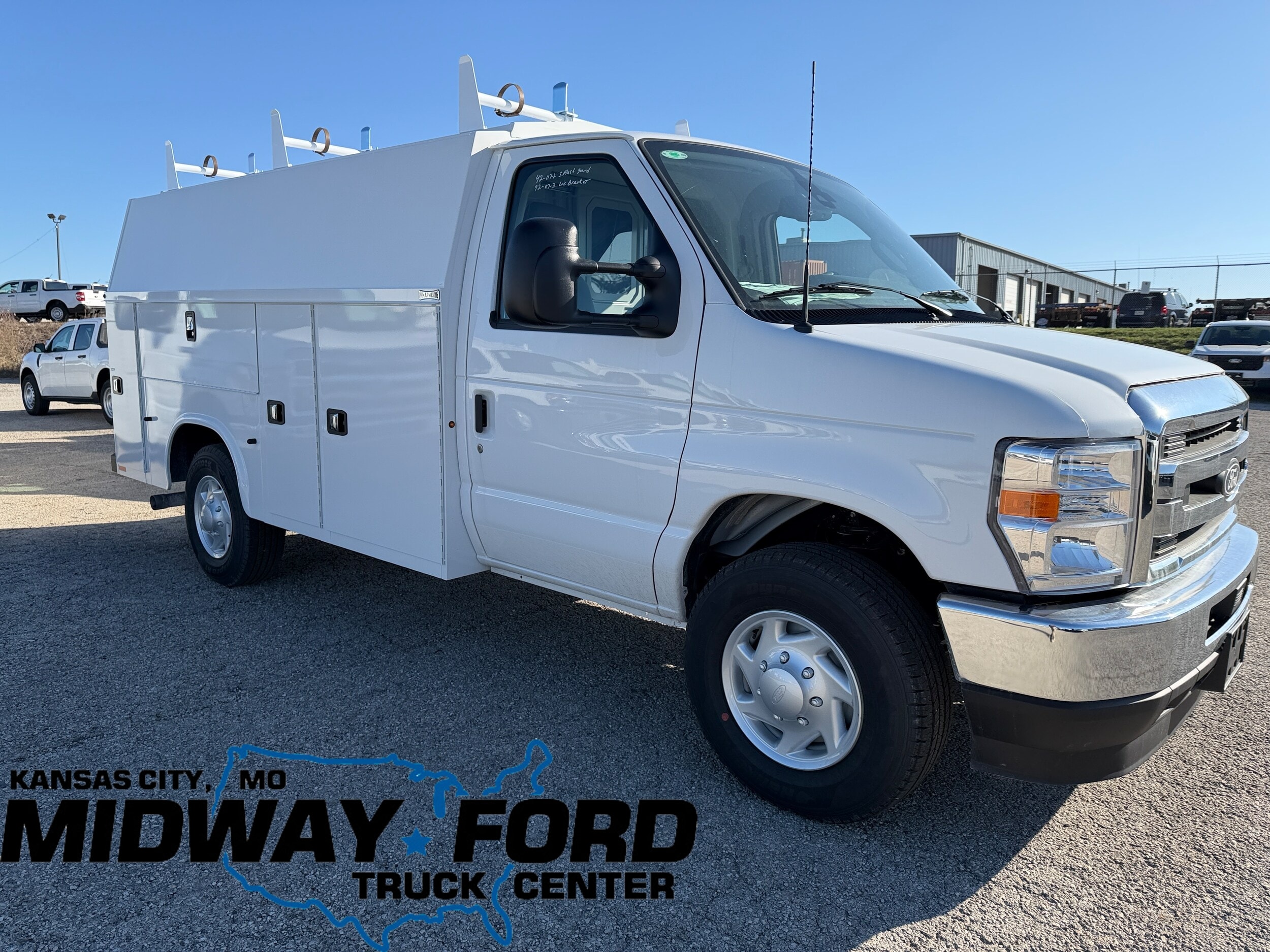 2026 Ford E-Series SRW E-350 Super Duty 138 in WB's photo