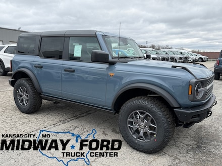 2025 Ford Bronco Badlands SUV