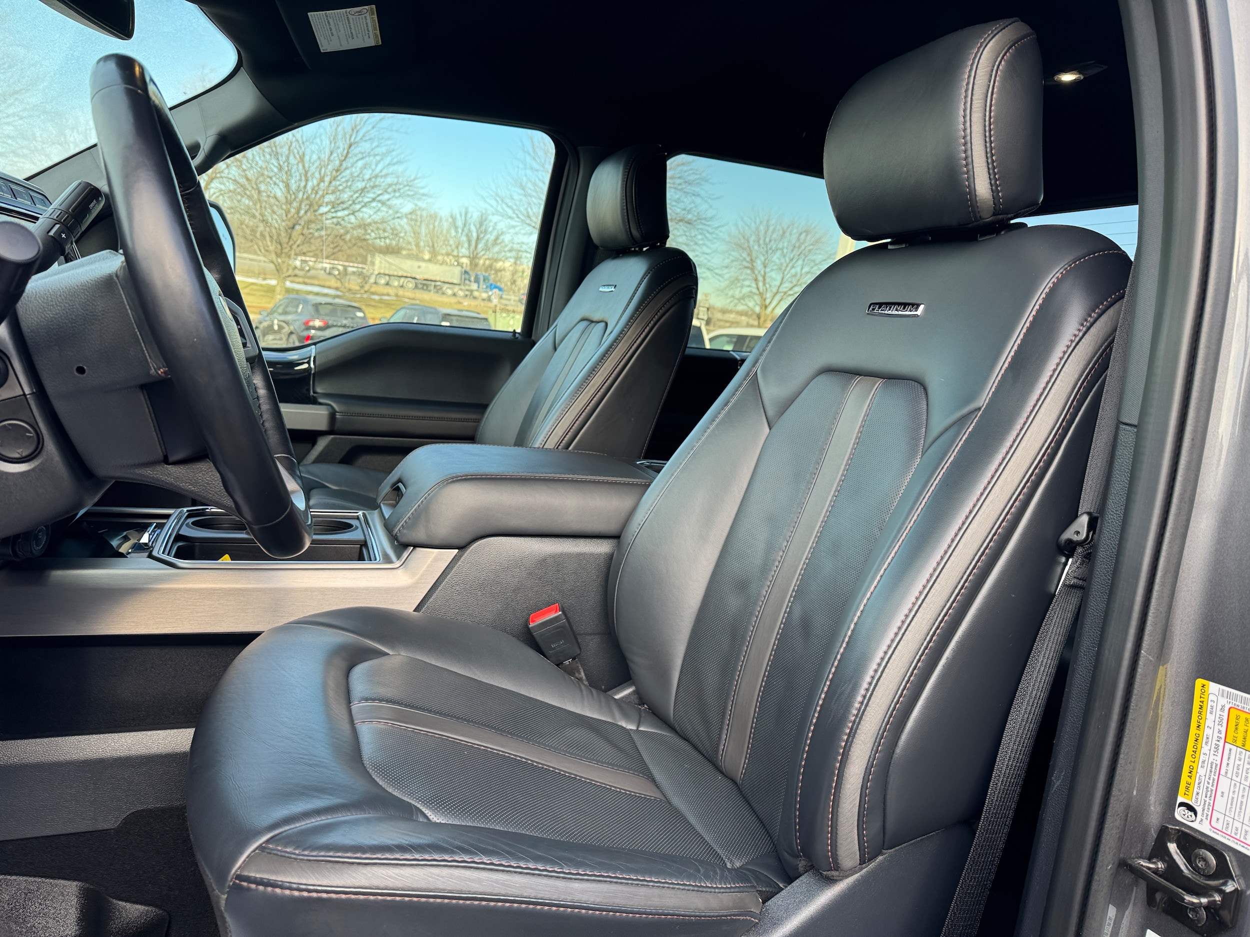 Used 2022 Ford F-350 Super Duty Platinum with VIN 1FT8W3BT6NEC33031 for sale in Kansas City