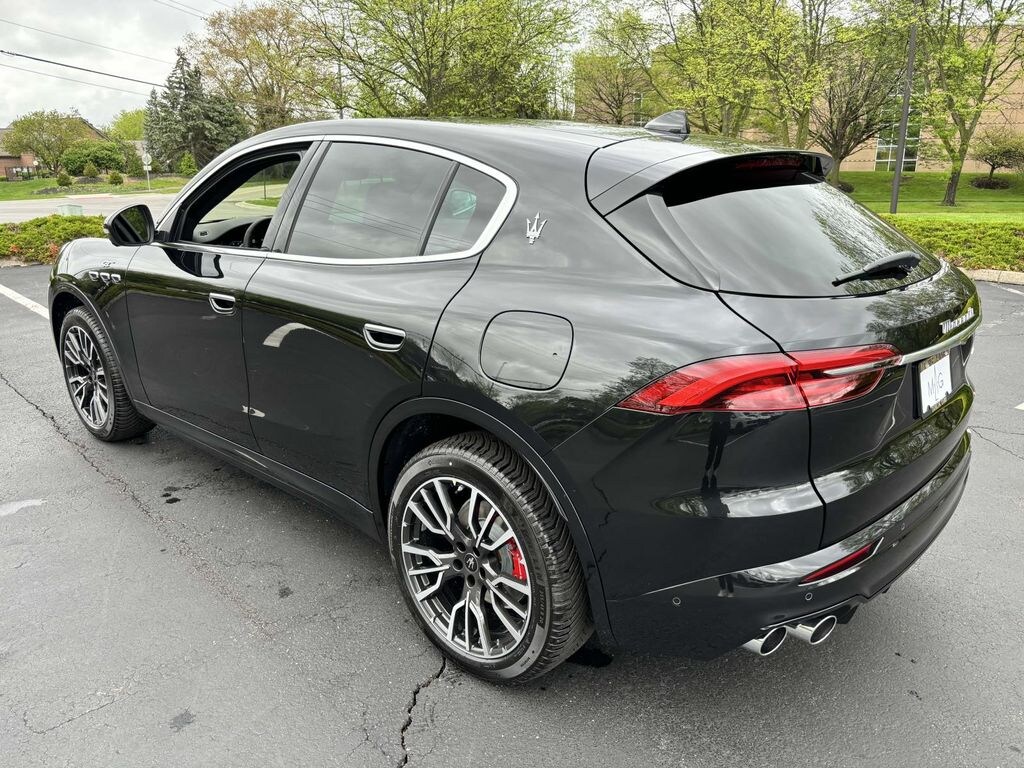 New 2024 Maserati Grecale GT Sport Utility