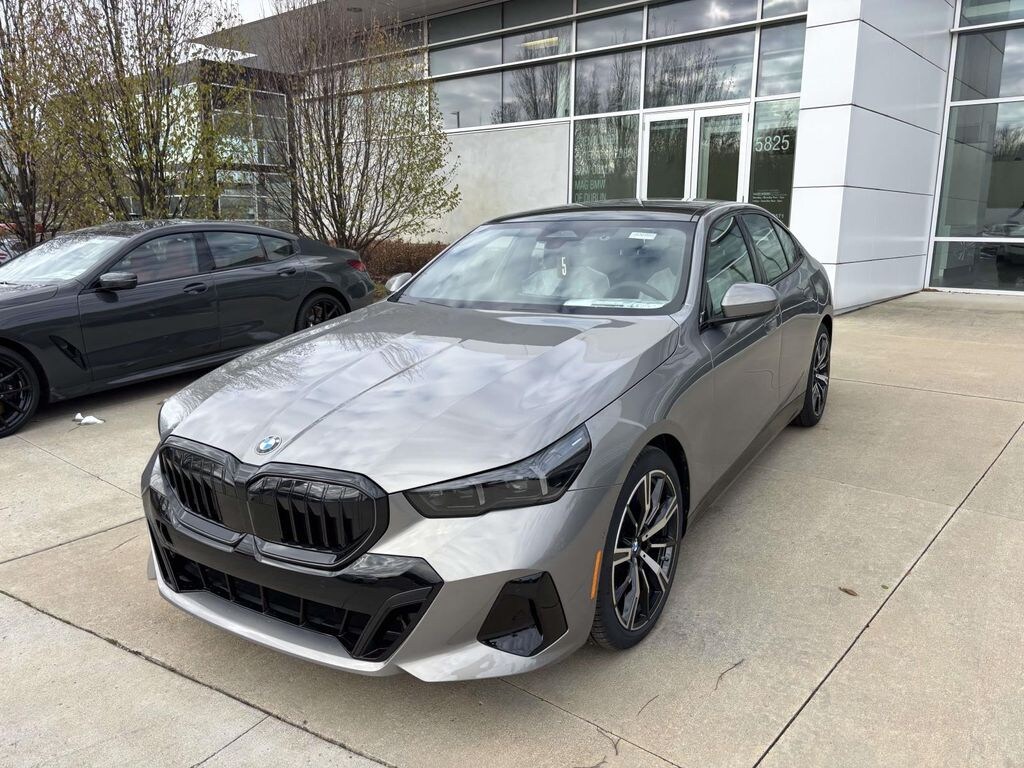 New 2026 BMW 5 Series 530i xDrive Sedan