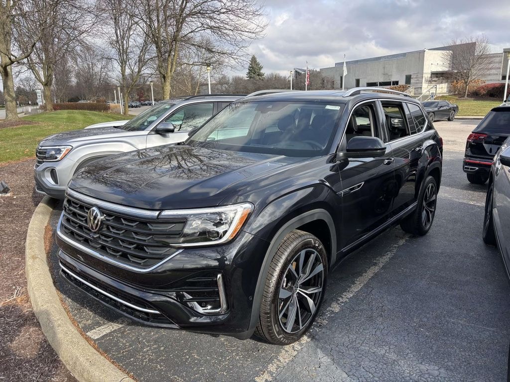 New 2026 Volkswagen Atlas 2.0T SEL Premium R-Line Sport Utility