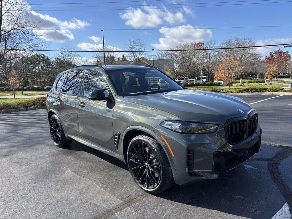New 2026 BMW X5 M60i Sport Utility
