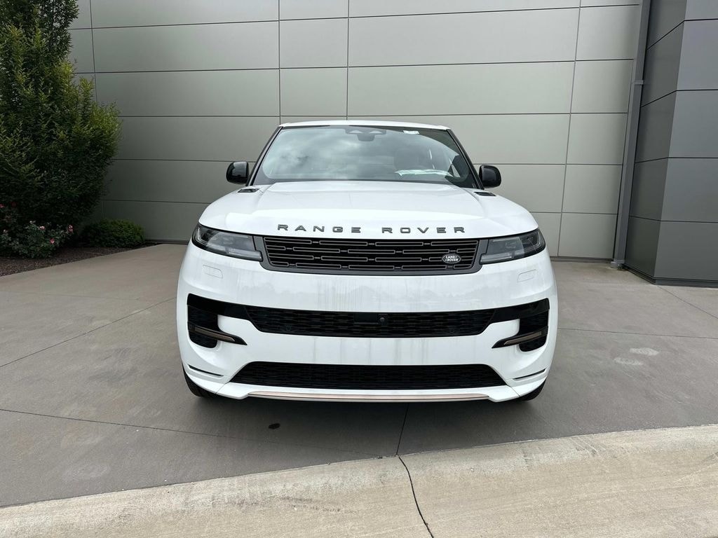 New 2025 Land Rover Range Rover Sport Plug-in Hybrid Dynamic SE Sport Utility