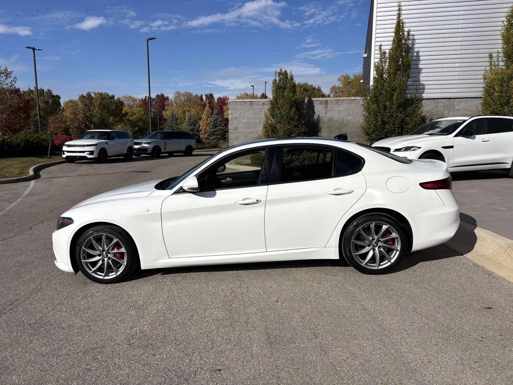 Used 2022 Alfa Romeo Giulia Estrema Sedan