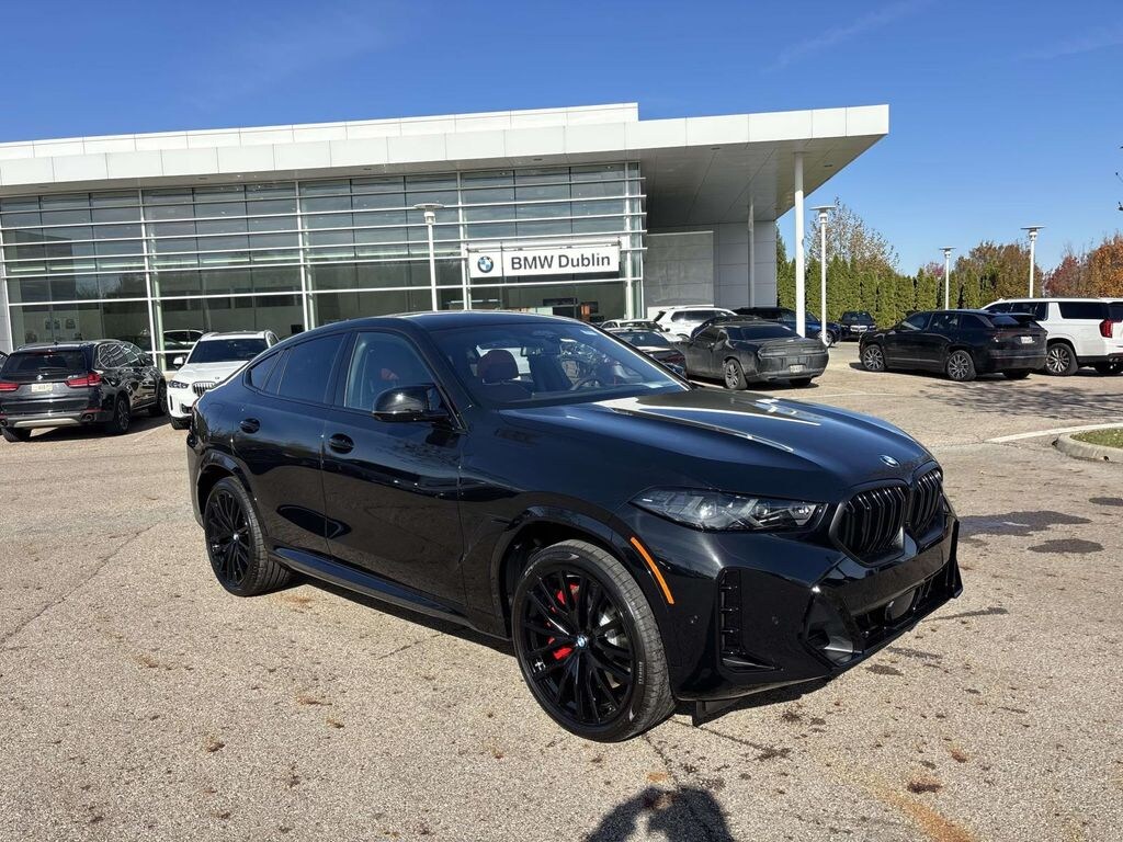 New 2026 BMW X6 M60i Sport Utility
