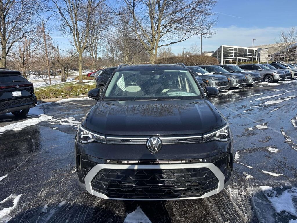 New 2026 Volkswagen Taos 1.5T SEL Sport Utility