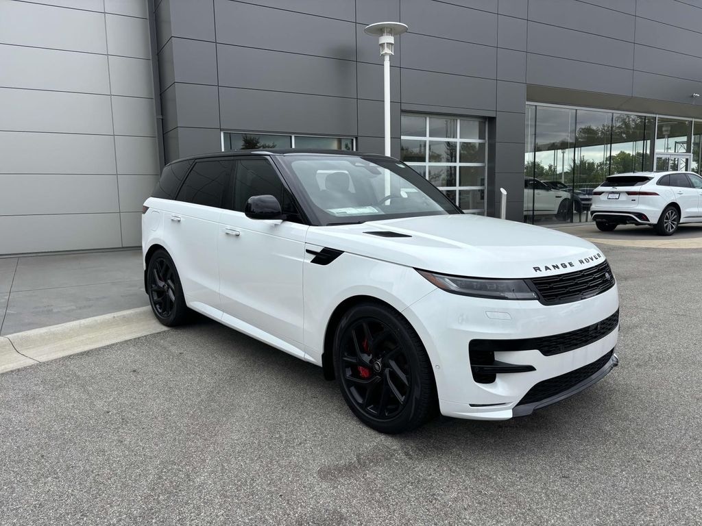 New 2025 Land Rover Range Rover Sport Dynamic SE Sport Utility