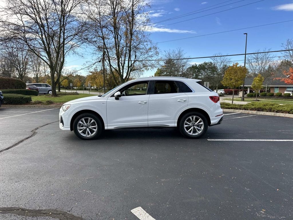 Certified 2025 Audi Q3 Premium Sport Utility