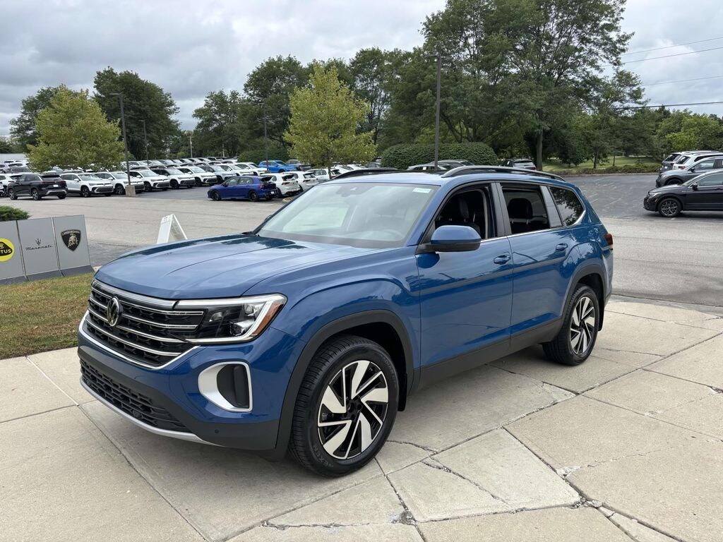 New 2026 Volkswagen Atlas 2.0T SE w/Technology Sport Utility