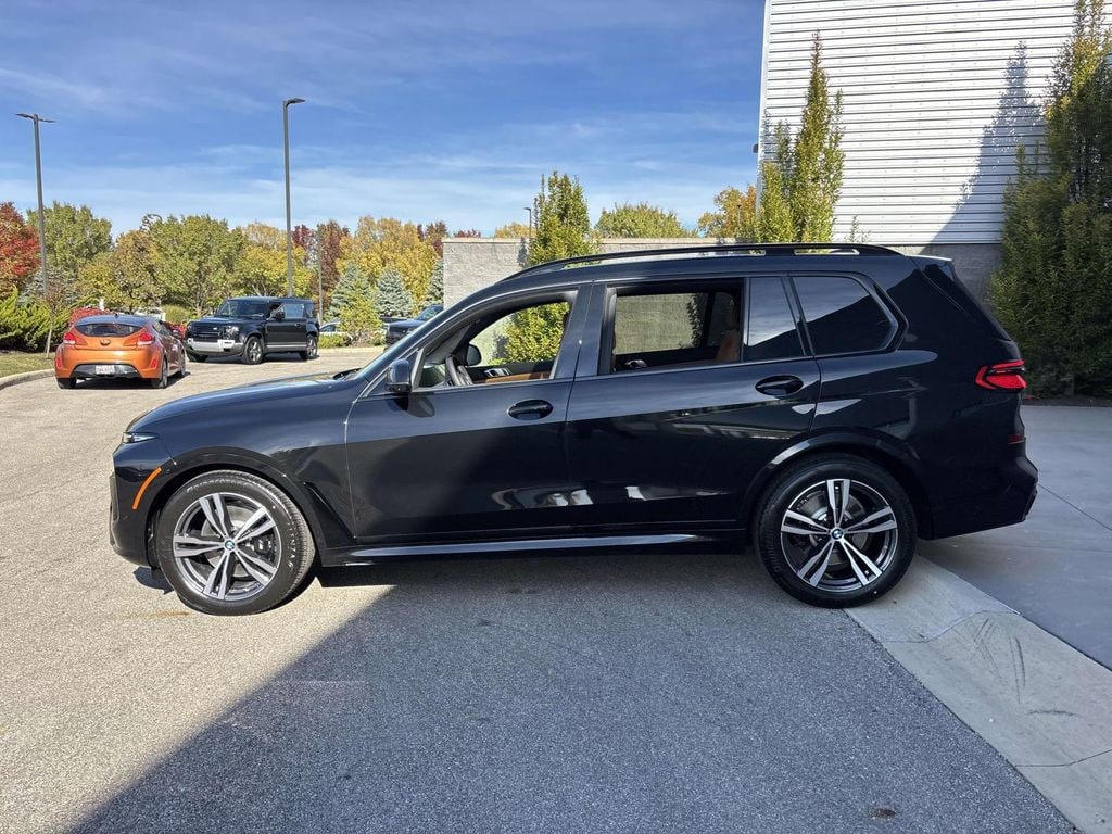 New 2026 BMW X7 xDrive40i Sport Utility