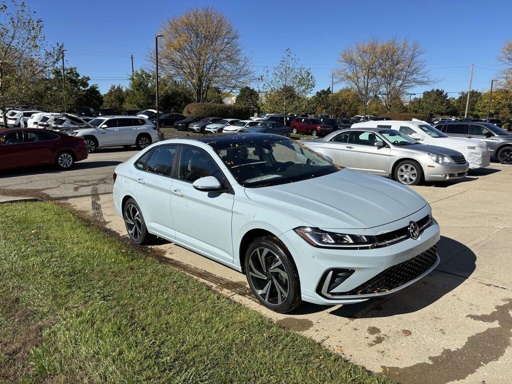 New 2026 Volkswagen Jetta 1.5T SEL Sedan