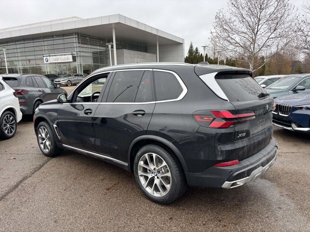 New 2026 BMW X5 xDrive40i Sport Utility