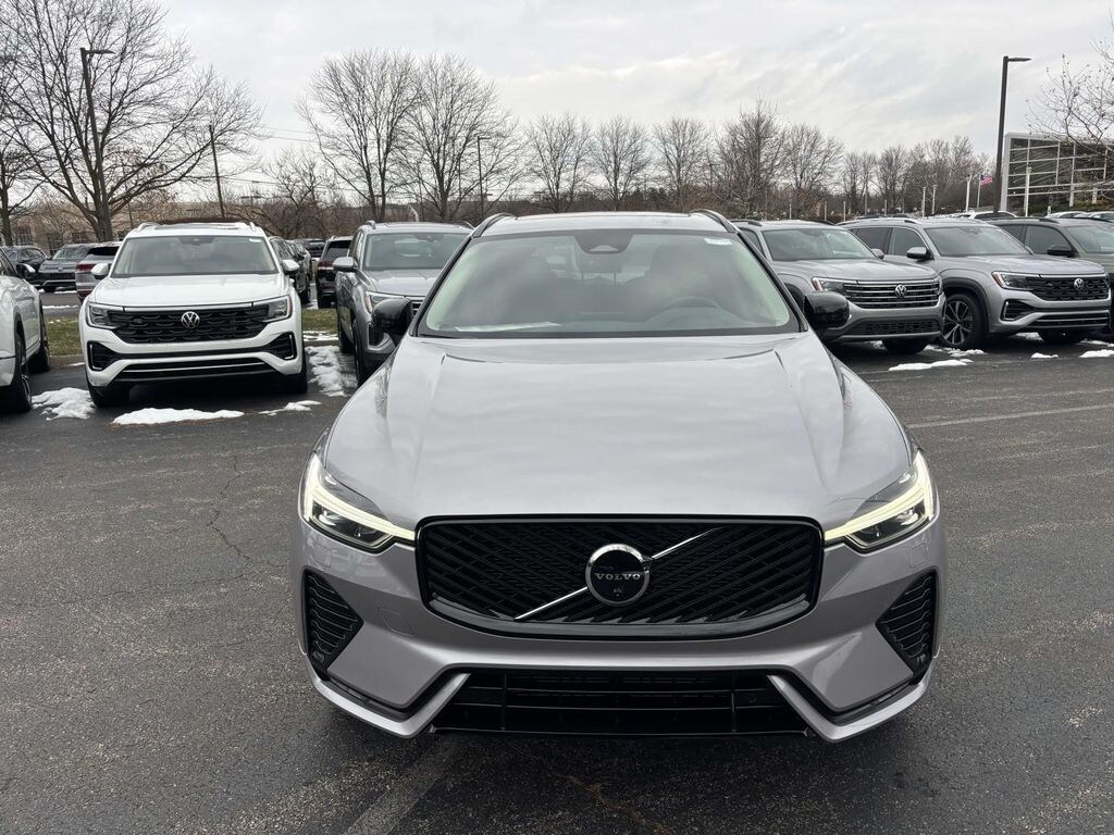 New 2026 Volvo XC60 B5 Plus Sport Utility