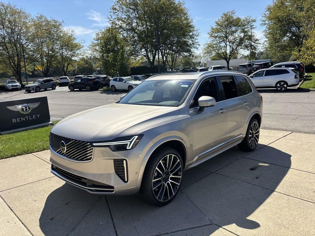 New 2026 Volvo XC90 B6 Plus 7-Seater Sport Utility