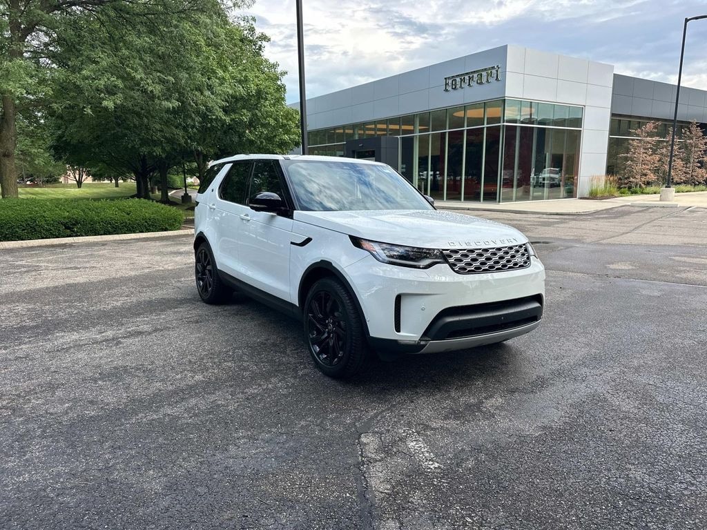 New 2025 Land Rover Discovery S Sport Utility