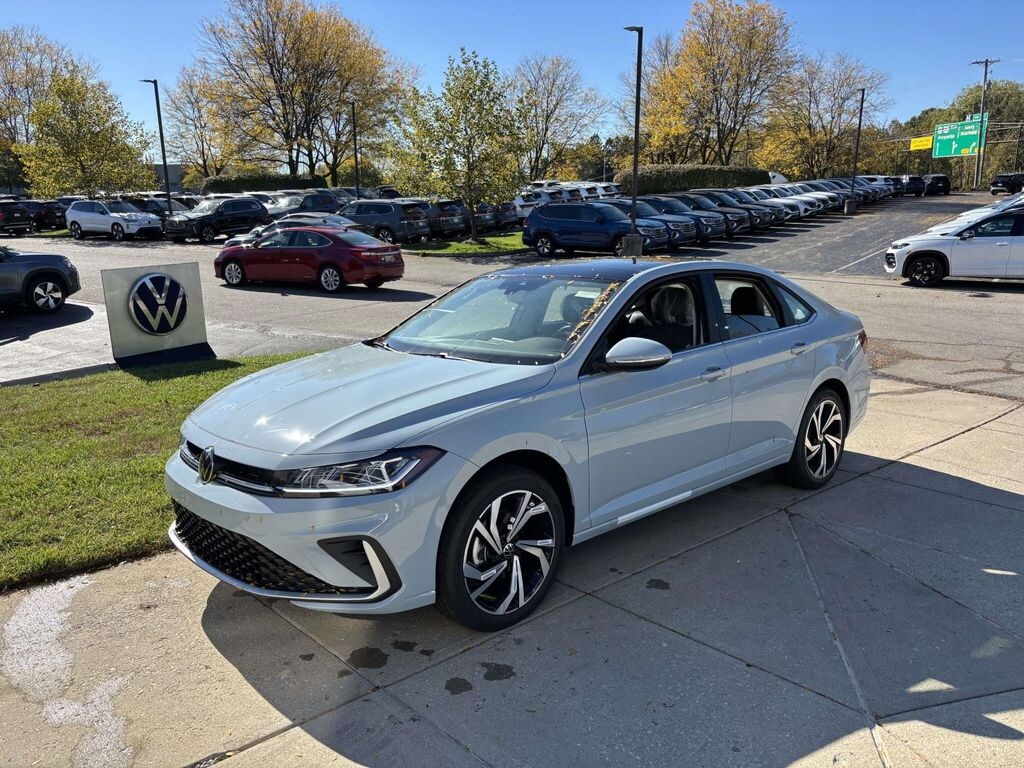 New 2026 Volkswagen Jetta 1.5T SEL Sedan