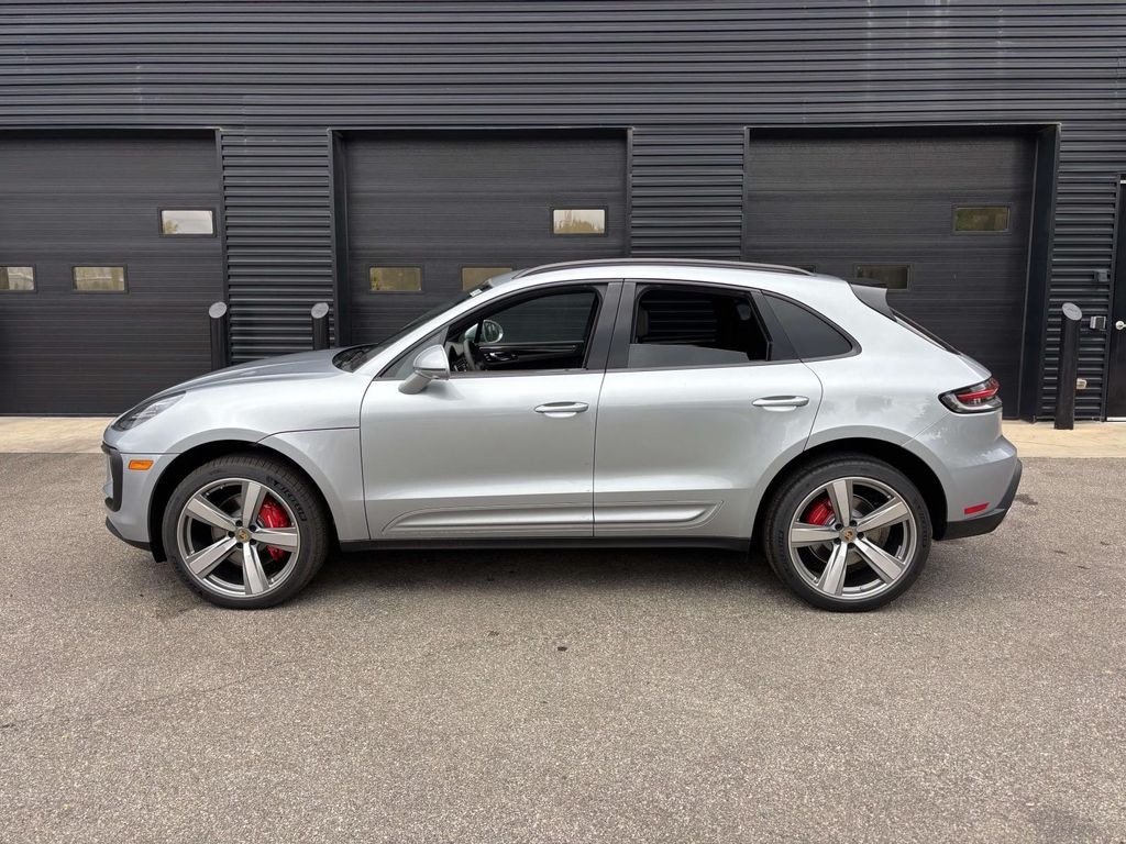 New 2026 Porsche Macan S Sport Utility