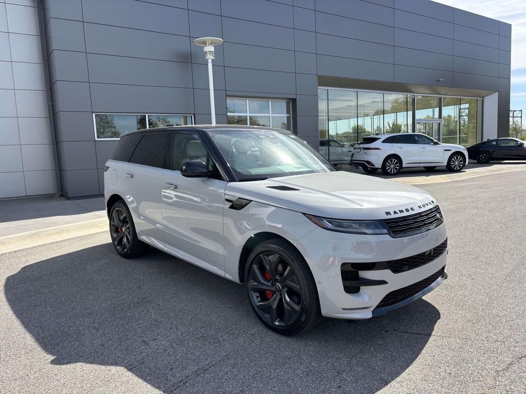 New 2025 Land Rover Range Rover Sport Dynamic SE Sport Utility