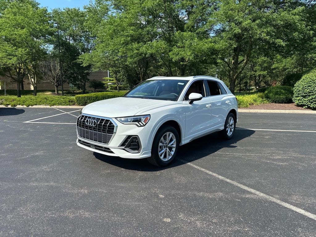 New 2025 Audi Q3 Premium Plus Sport Utility