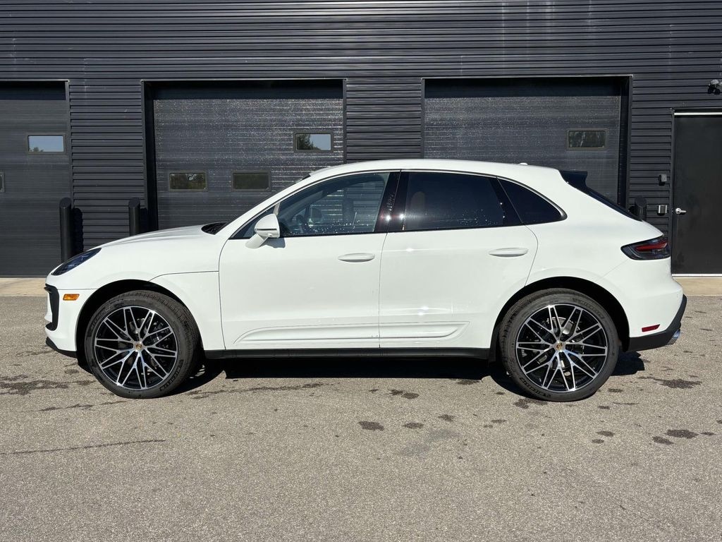 New 2026 Porsche Macan Sport Utility