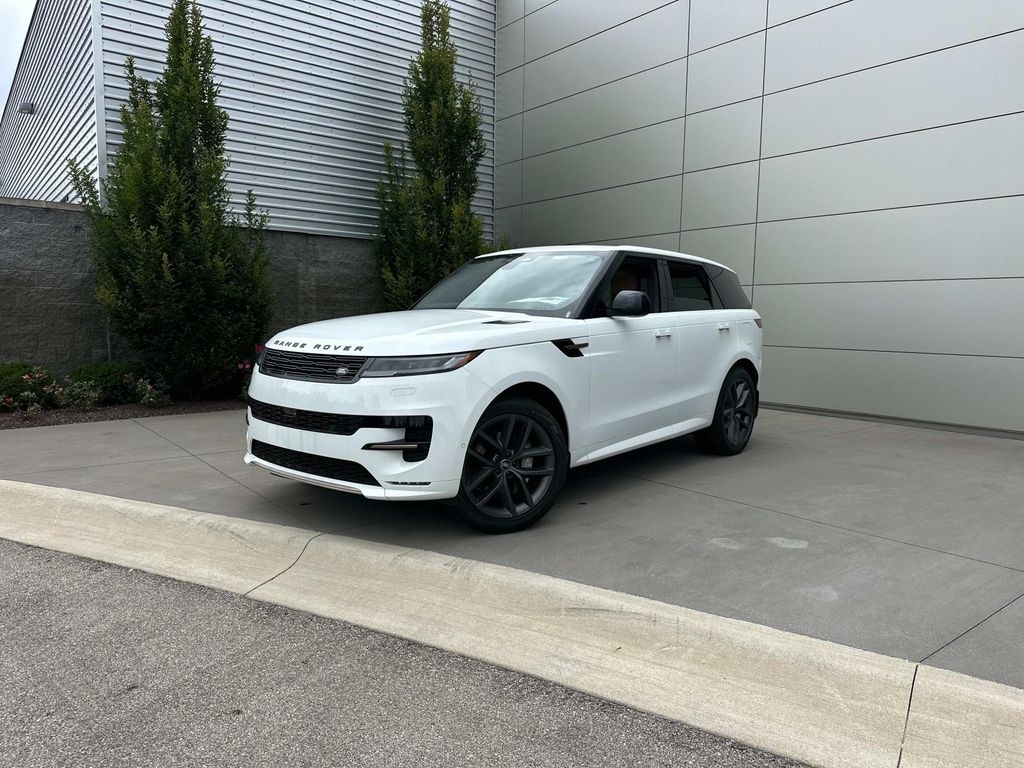 New 2025 Land Rover Range Rover Sport Plug-in Hybrid Dynamic SE Sport Utility