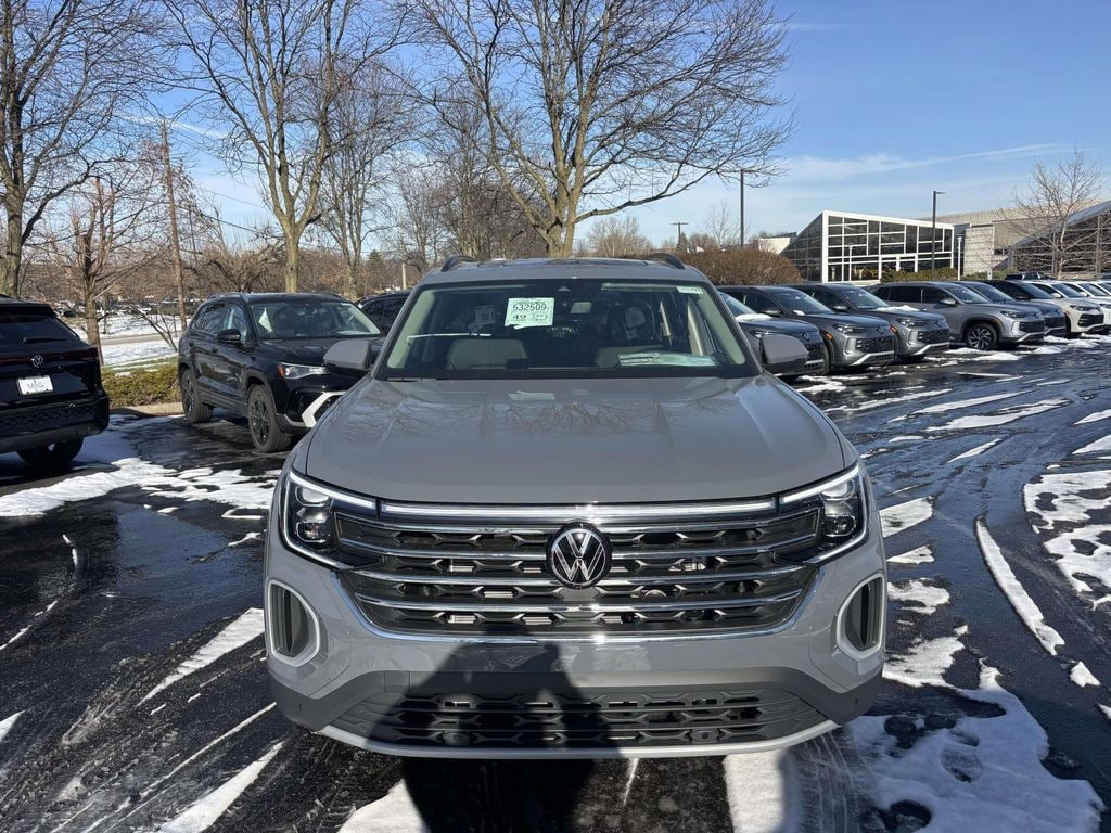 New 2026 Volkswagen Atlas 2.0T SE w/Technology Sport Utility