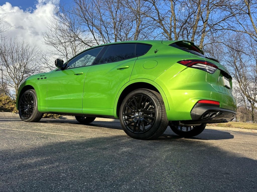New 2023 Maserati Levante Modena Sport Utility