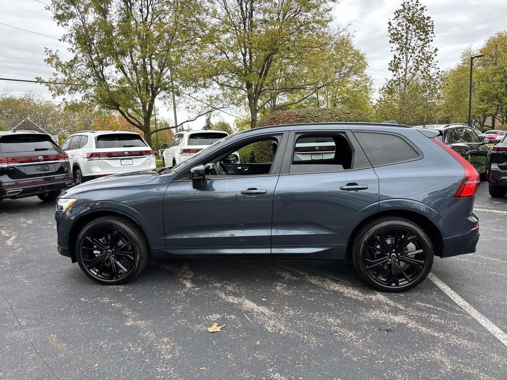 New 2026 Volvo XC60 B5 Ultra Black Edition Sport Utility