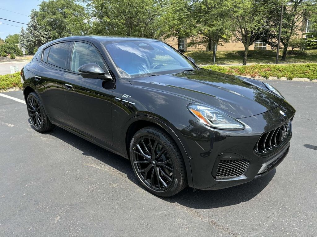 New 2024 Maserati Grecale GT Sport Utility