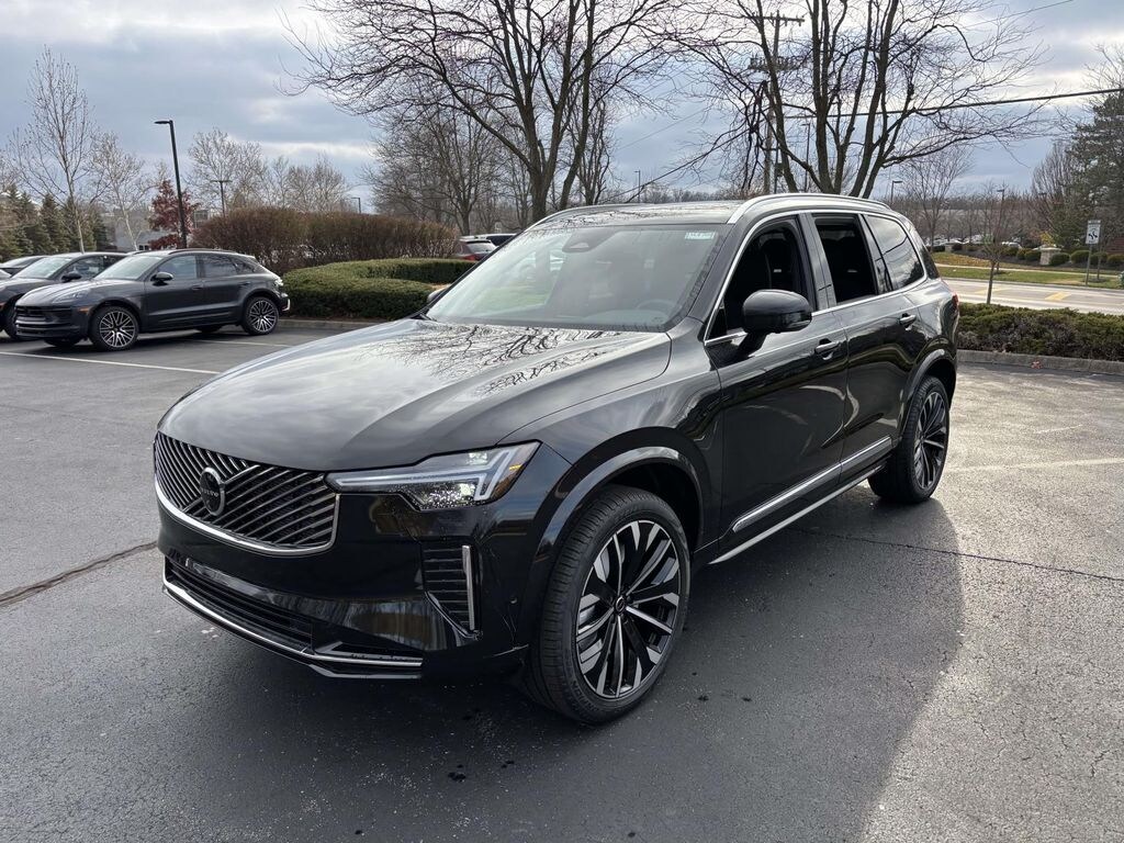 New 2026 Volvo XC90 B6 Plus 7-Seater Sport Utility