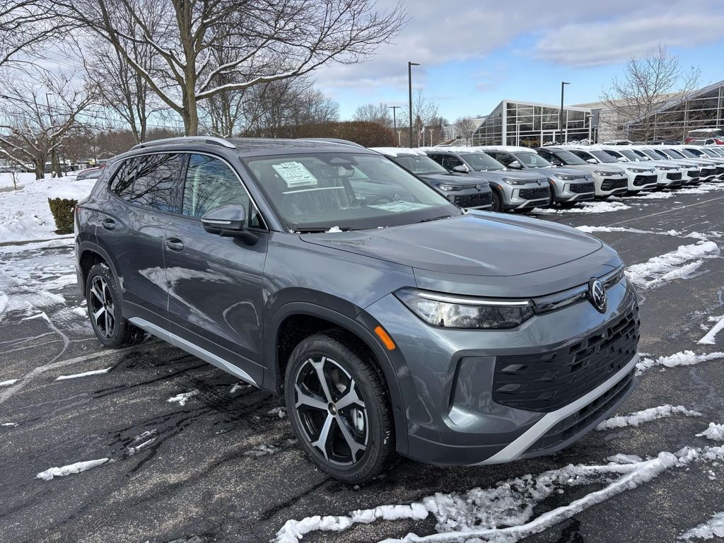 New 2026 Volkswagen Tiguan 2.0T SE Sport Utility