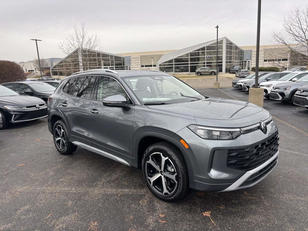 New 2026 Volkswagen Tiguan 2.0T SE Sport Utility