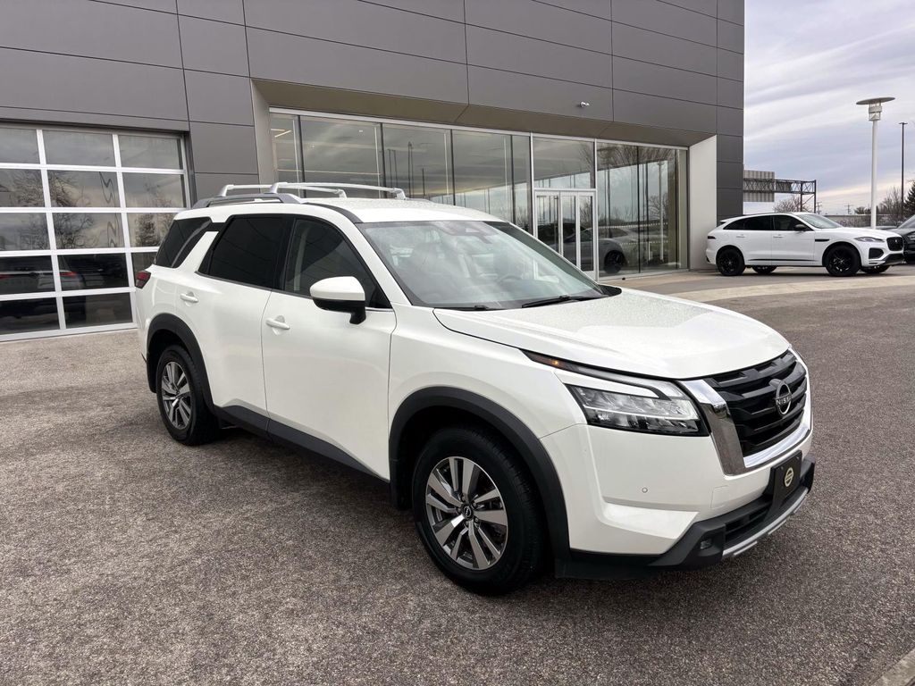 2022 Nissan Pathfinder