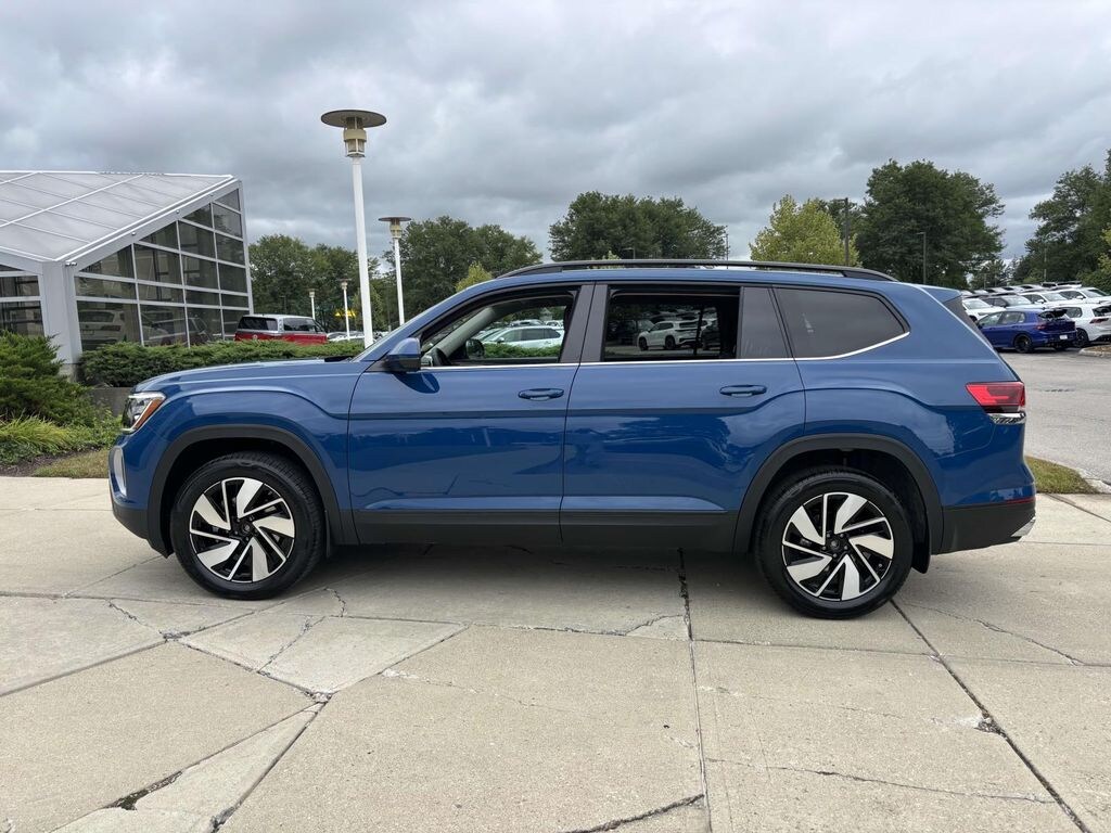 New 2026 Volkswagen Atlas 2.0T SE w/Technology Sport Utility
