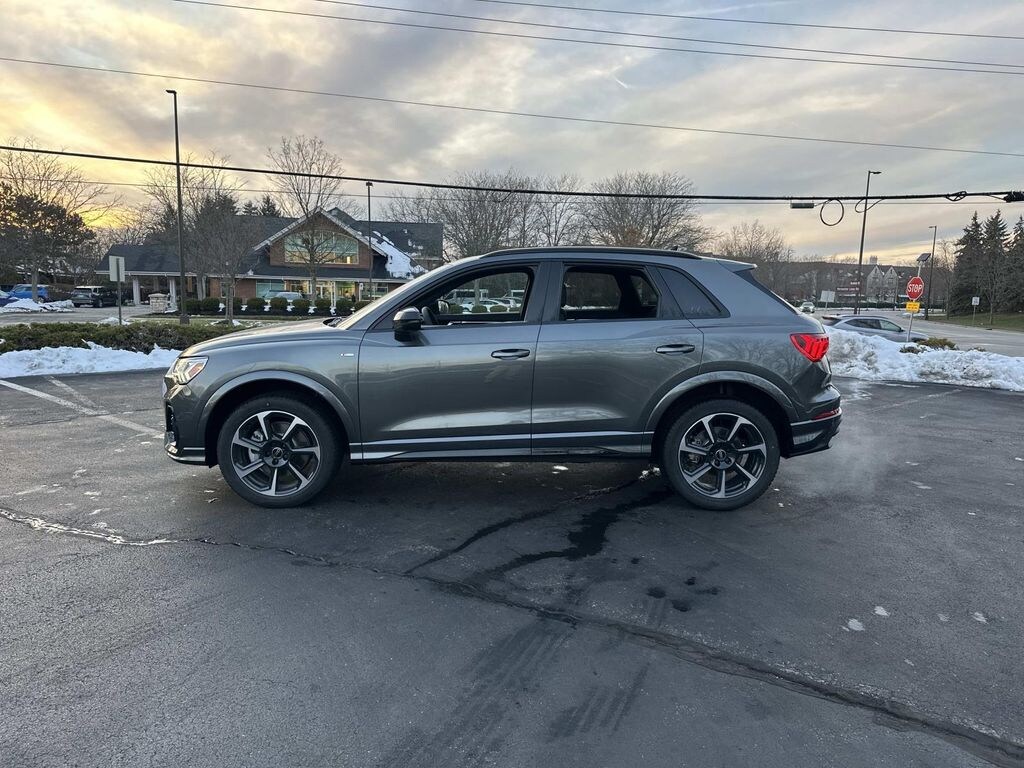 New 2025 Audi Q3 Premium Plus Sport Utility