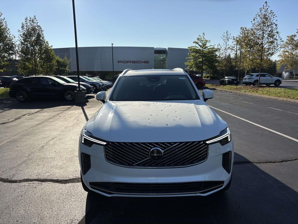 New 2026 Volvo XC90 B6 Plus 6-Seater Sport Utility