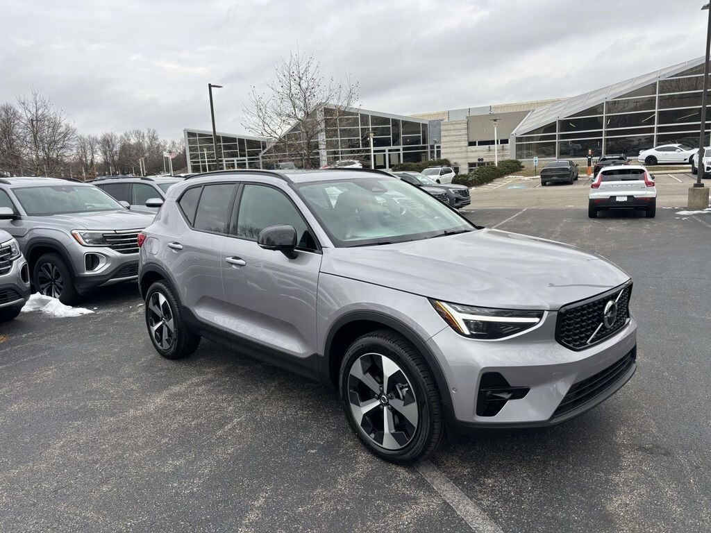 New 2026 Volvo XC40 B5 Plus Sport Utility