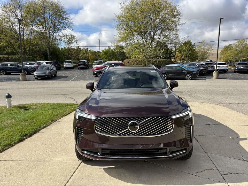 New 2026 Volvo XC90 B5 Core Sport Utility