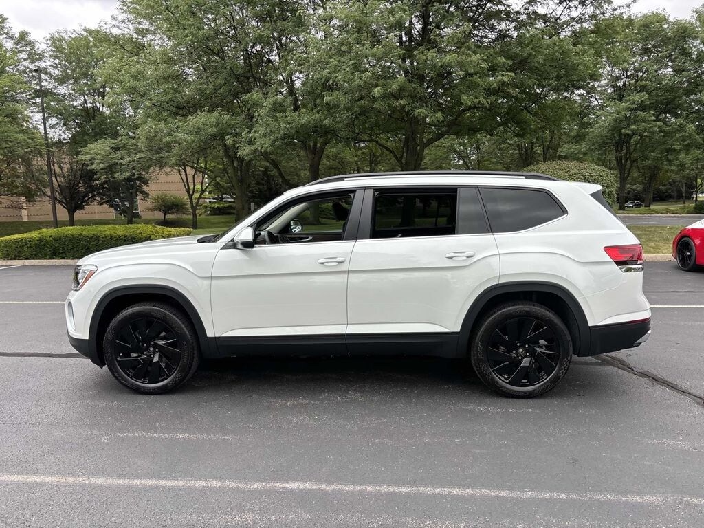 New 2026 Volkswagen Atlas 2.0T SE w/Technology Sport Utility