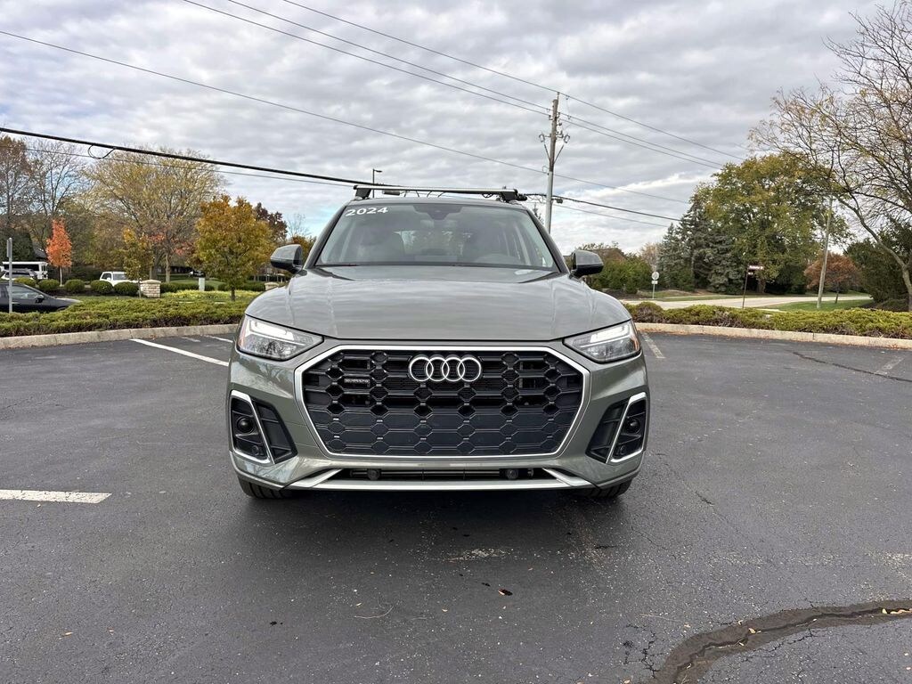 Used 2024 Audi Q5 e Sport Utility