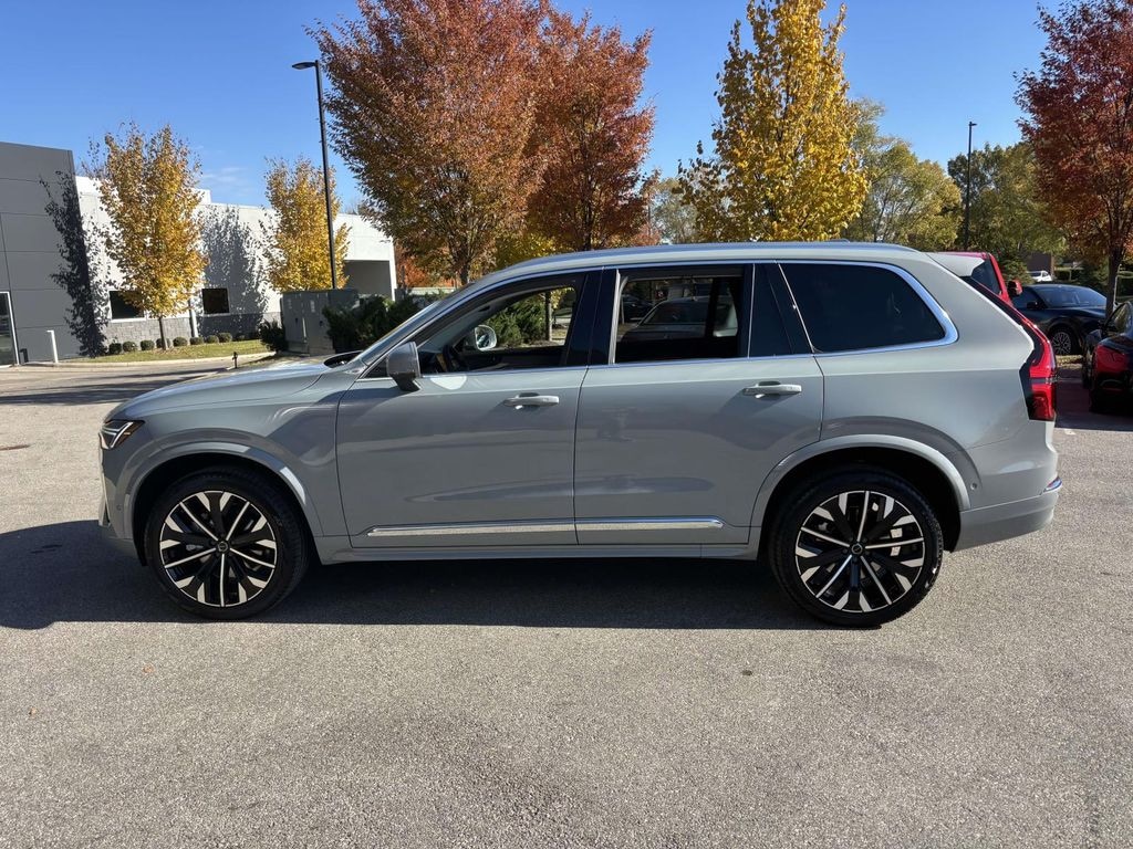 New 2026 Volvo XC90 B6 Ultra Sport Utility