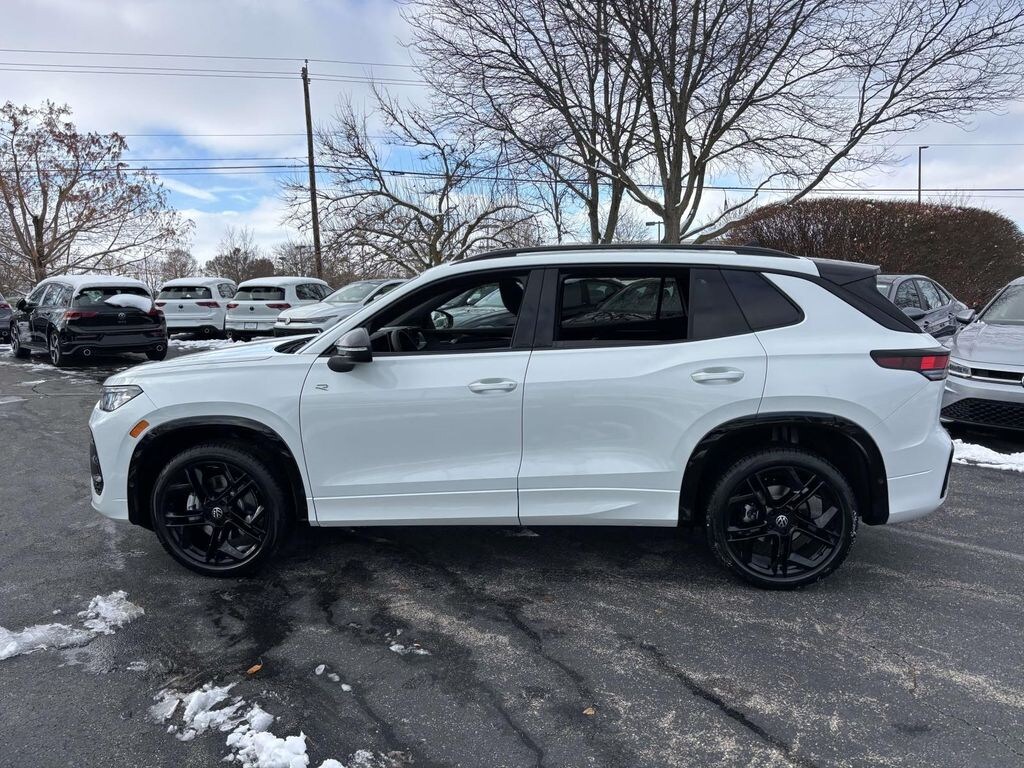 New 2026 Volkswagen Tiguan 2.0T SE R-Line Black Sport Utility