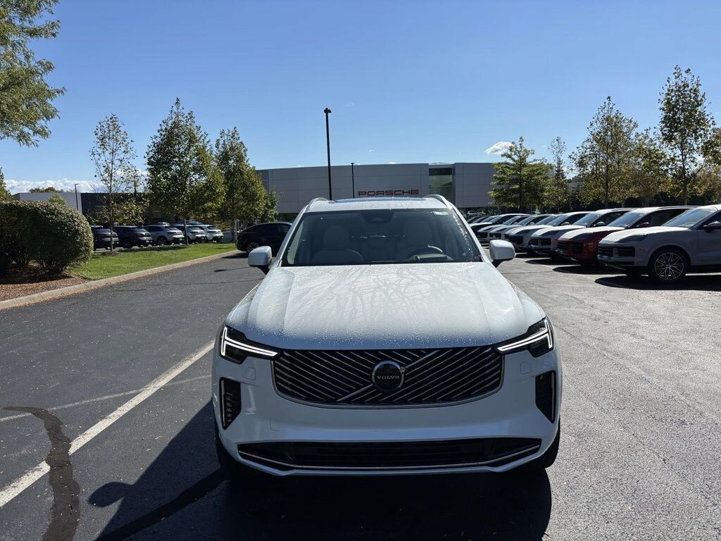 New 2026 Volvo XC90 B6 Ultra Sport Utility