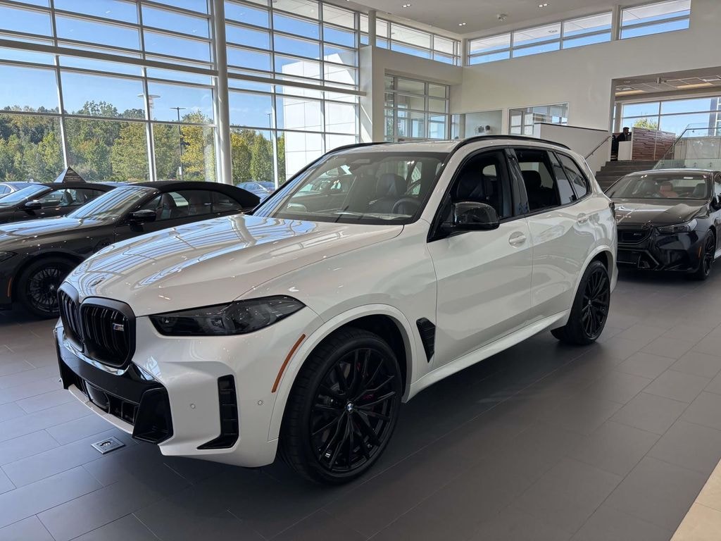New 2026 BMW X5 M60i Sport Utility